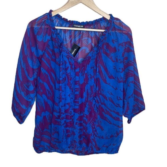 𝅺- Express Sheer Blue & Purple 3/4 Sleeve Zebra V-Neck Blouse NWT - Picture 1 of 4